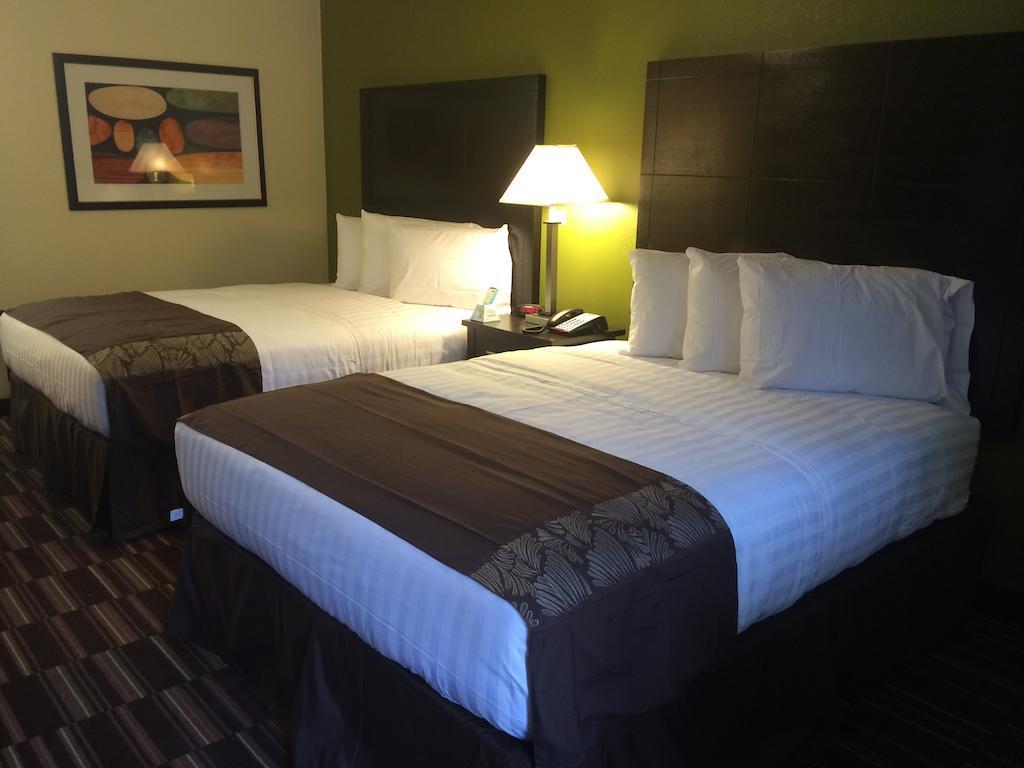 Boarders Inn & Suites By Cobblestone Hotels - Ashland City Номер фото